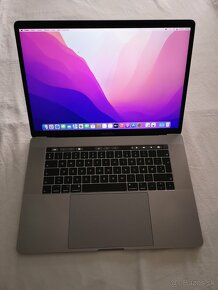 MacBook Pro Retina 15 2018 i7 Cena 599€ - 3