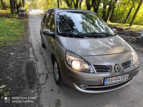 Renault Grand Scénic 1.6 benzín - 3