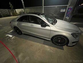 Mercedes- Benz CLA 45 Amg - 3