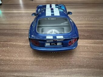 Dodnes Viper GTS 1:24 Bburago - 3