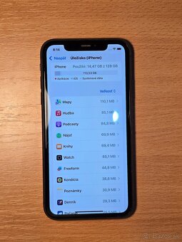 Apple iPhone 11 - 128GB - 3