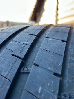 Hankook letná sada 2ks 285/40R22 110H 2ks 325/35ZR22 114Y - 3