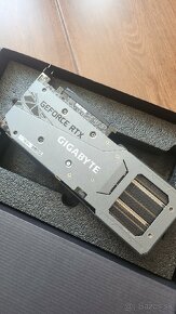 Grafická karta GIGABYTE GeForce RTX 3060 - 3