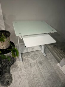 Počítačový stôl - 3