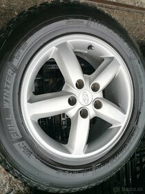 Alu sada=5x114,3=HYUNDAI SANTA FE=s pneu i bez=235/65 R17 - 3