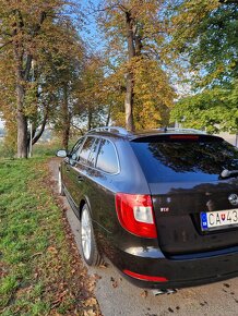 Škoda Superb 2.0 TDI 125kw - 3