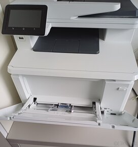 Laserová farebná tlačiareň HP Color LaserJet Pro M479dw - 3