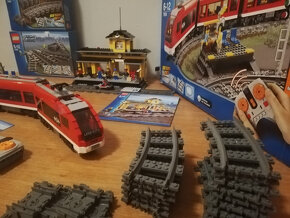 Lego 7938,7499 a 7895 - séria City - Osobný vlak + koľajnice - 3