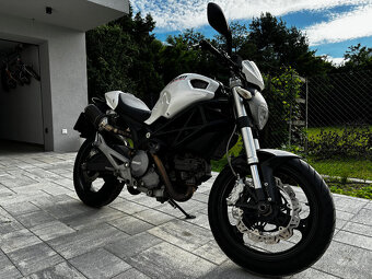 Predam Ducati Monster 696 - 3