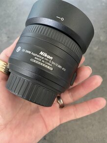 Nikon AF-SDX Nikkor Lens 35mm f/1.8G - 3