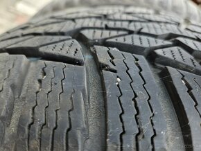 Zimné pneu Nokian 185/60 r15 - 3