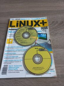 PC časopisy : PC Revue, PC space,Linux,PC world - 3