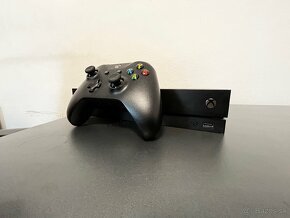 Xbox one x 1TB + Xbox Sluchadla - 3