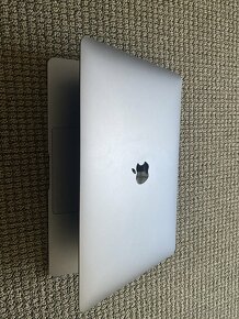 MacBook Air 2020 (13 inch) - 3