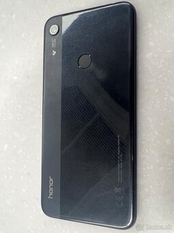 Mobilny telefon Honor 8a 3/32GB - 3