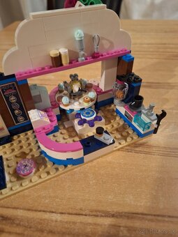 Lego Friends Olivias Cupcake-Cafe #41366 - 3