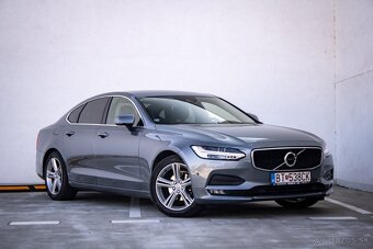 Volvo S90 D4 2.0L Drive-E Momentum A/T AWD - 3