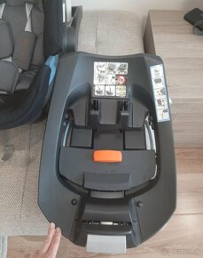 Cybex autosedacka + baza - 3