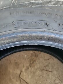 Zimné Falken 215/60R16 - 3