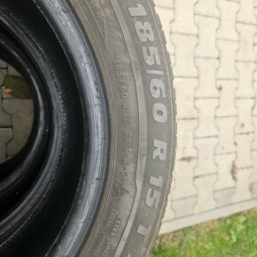 185/60 r15 Semperit - 3