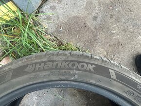 Celoročné pneumatiky Hankook 245/40 R18 - 3