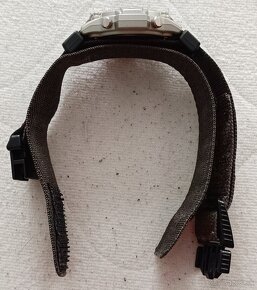 Casio PROTREK PRT-300 NYLON - 3