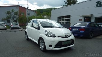 Toyota AYGO 1,0 VVT-i 5dveř.,NAVI - 3