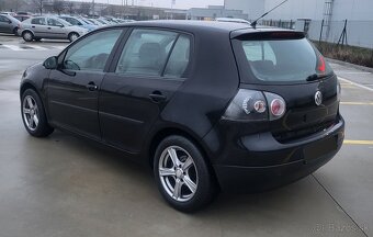 Predám Volkswagen Golf 5 1.4  59KW - 3