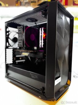 PC na nenáročné hranie: 7 3700X, RX 5600XT, 16GB RAM - 3