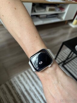 Apple WATCH 8 starlight aluminum - 3