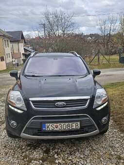 Ford Kuga Titánium S - 3