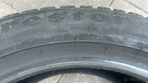 Firestone Wniterhawk 235/50 R19 zima nové - 3