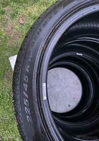 225/45 r18 RNF zimné Pirelli 95H - 3