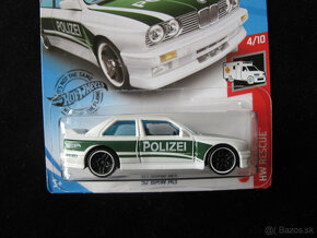 Hot Wheels 92 BMW M3 Policajný - 3