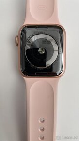 Apple Watch 4 40mm Gold Pink Sand Sport - 3