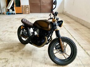 SUZUKI GSX400 SCRAMBLER - 3