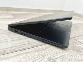 Výkonné pracovné 4-jadro Dell Latitude 5490 - 3