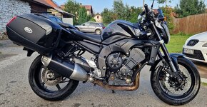 Yamaha FZ1 - 3