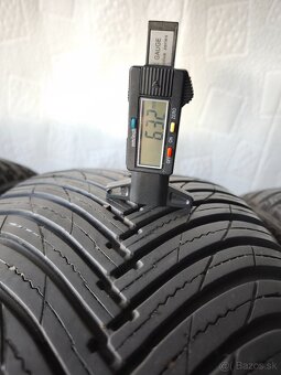 235/45 r19 celoročné pneumatiky - 3