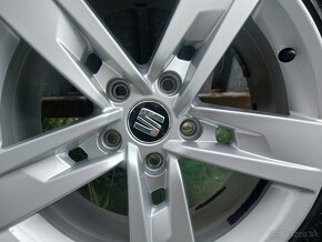 Atraktívna zimná sada orig.SEAT - 5x112 r17 + 225/45 r17 - 3