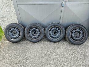 Zimne komplety 185/60 R14 - 3