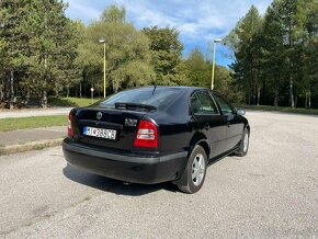 Predám Škoda Octavia Tour 1.6 benzín - 3