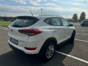 Hyundai Tucson 1.7 crdi - 3