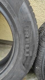 Pneu Pirelli Scorpion Winter 215/65 R17 - 3