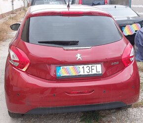 Peugeot 208 1.4tdi 4/2013 - 3