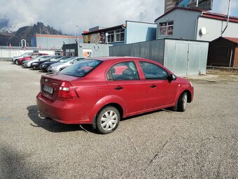 Chevrolet Aveo 1.4 16v Star - 3