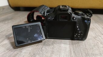 Canon EOS 700d - 3