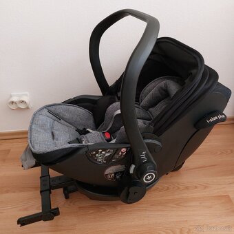 Vajíčko Kiddy evoluna i-size 2 + isofix základňa - 3