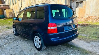 Volkswagen Touran 2.0TDI Highline - 3