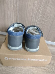 Chlapčenské sandálky - 3